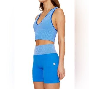 Cream Yoga Summer Sports Bra & Bike Shorts Set Size M/L Blue